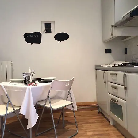 شقة Porta Venezia Studio's *